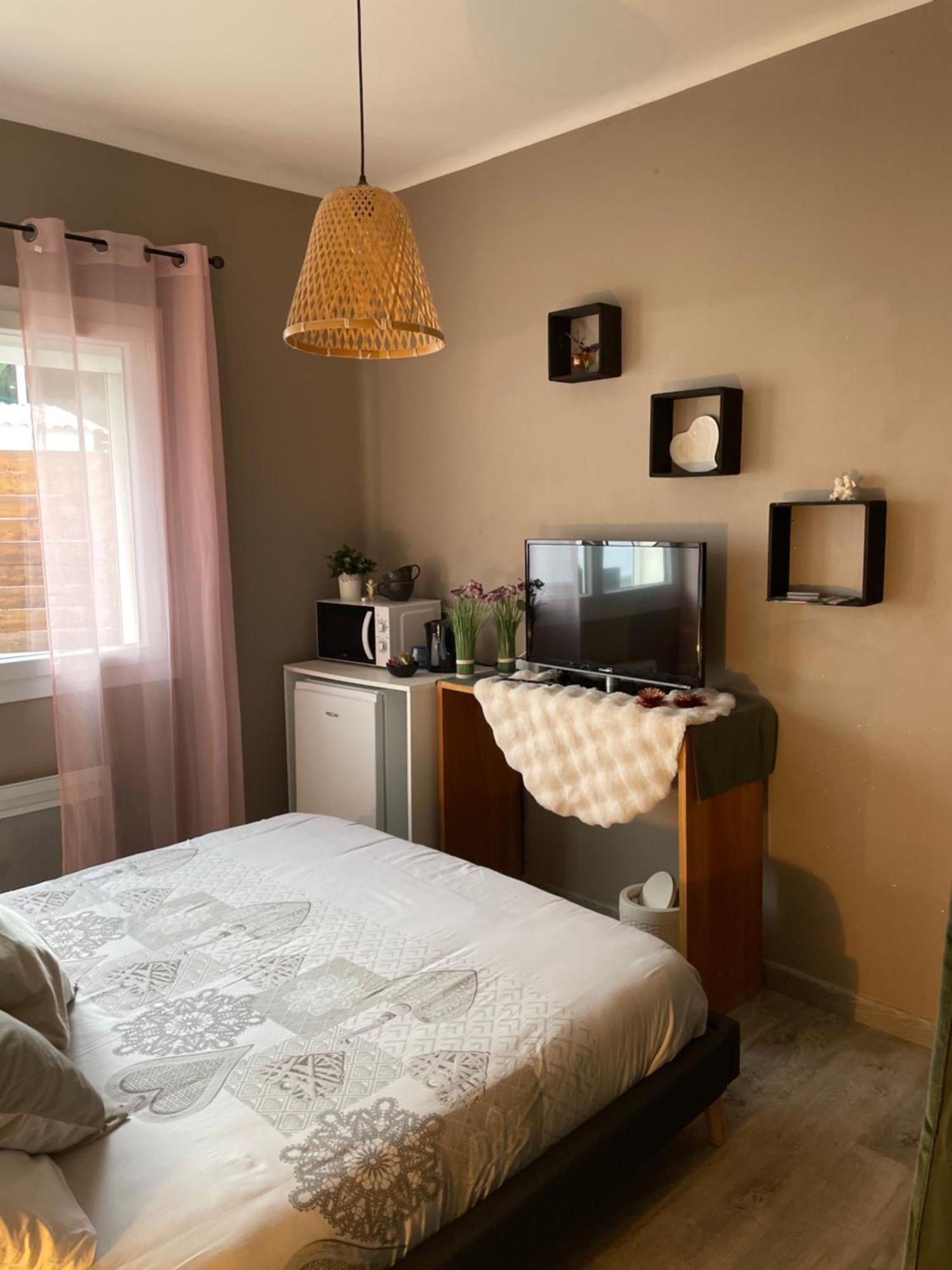 Chambres Demarine Мартіг Екстер'єр фото