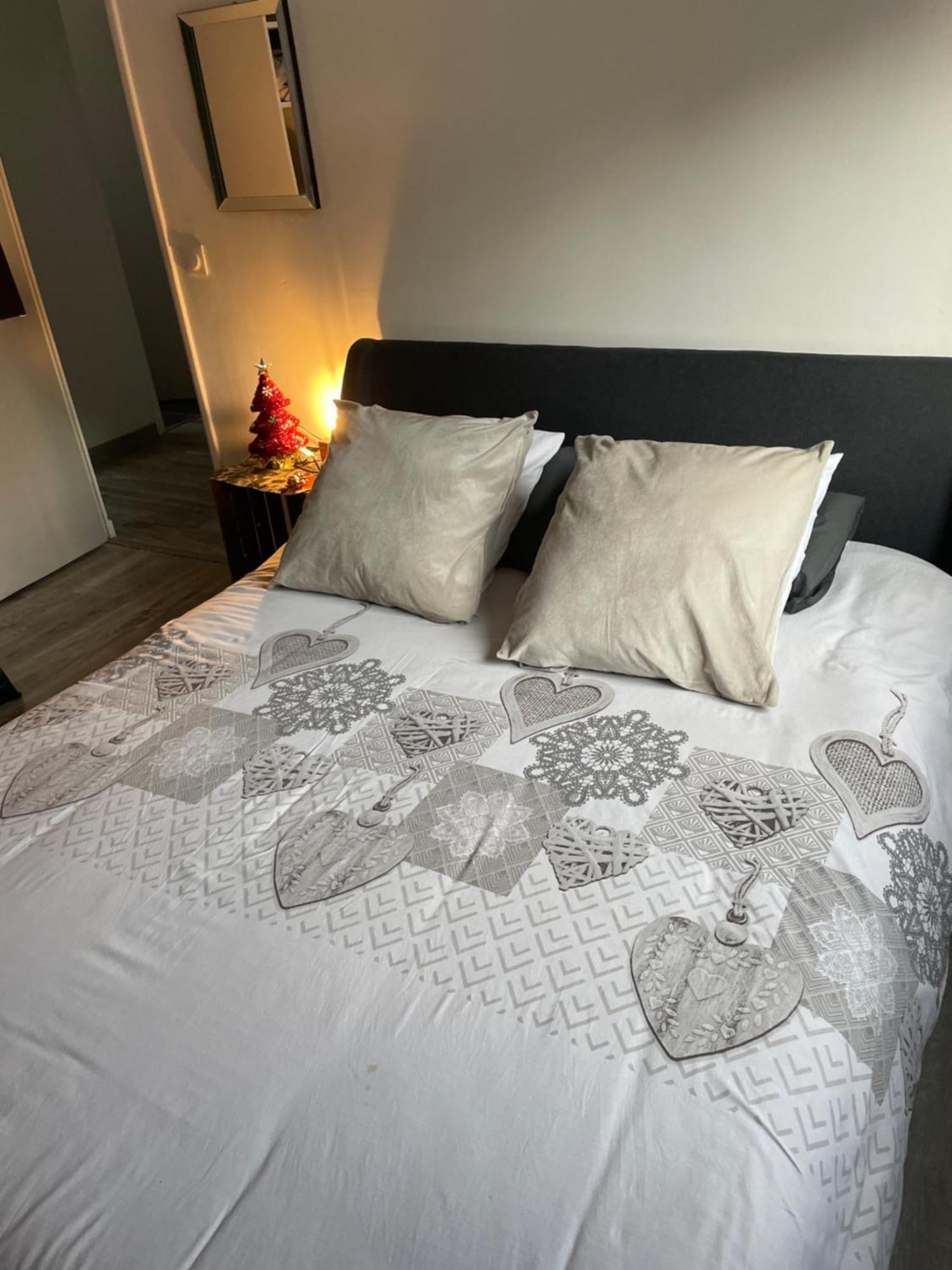 Chambres Demarine Мартіг Екстер'єр фото
